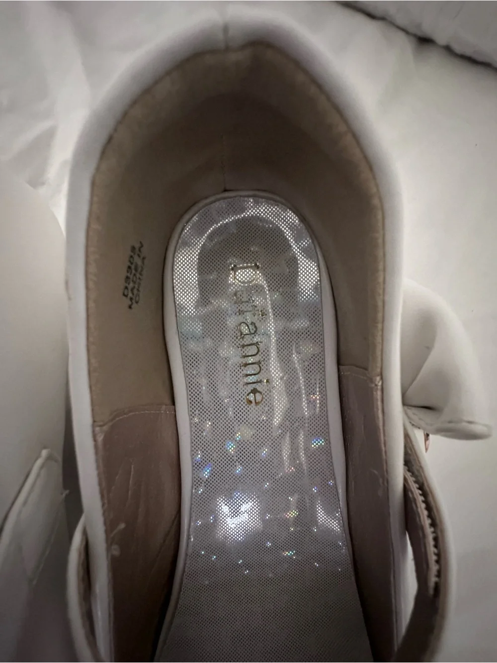 Annie White Girls Mary Jane Dress Shoes with Bow